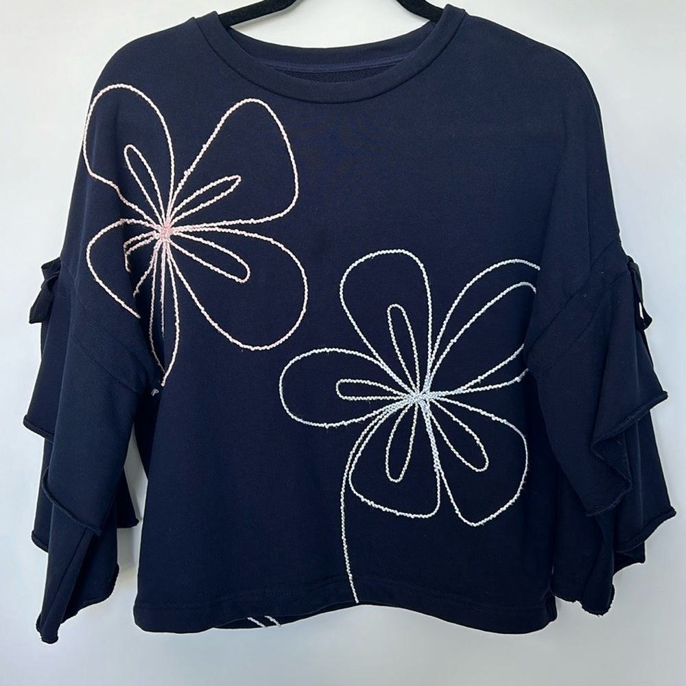 Parker navy blue with flowers top